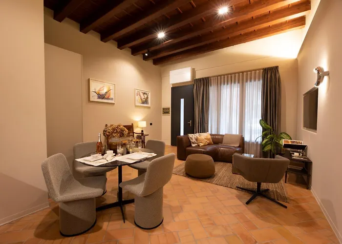 Palazzo Savonarola Апартаменты